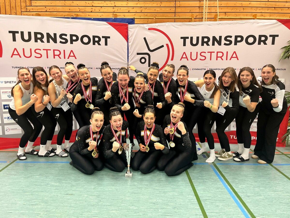 Die Freude beim Siegerteam der Turnerschaft Wolfurt war riesengroß. ⇒Natascha Moosbrugger
