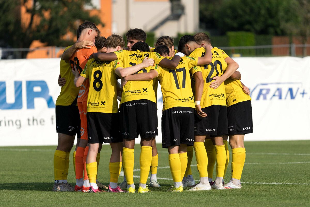 Die Juniors aus dem Rheindorf stehen am letzten Spieltag vor der Winterpause vor der harten Partie gegen Leader SC Imst.⇒stiplovsek