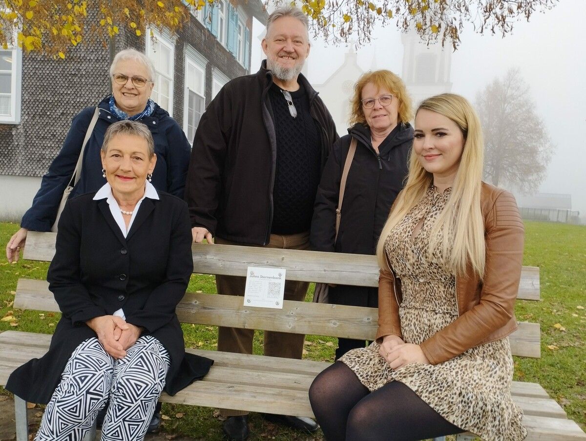Die „Sternenbänke” in Bildstein und Schwarzach wurden feierlich eingeweiht. ⇒NAM
