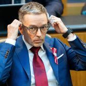 Parlaments-Tendenz zur Kickl-Auslieferung