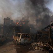 Waldbrand breitet sich weiter aus