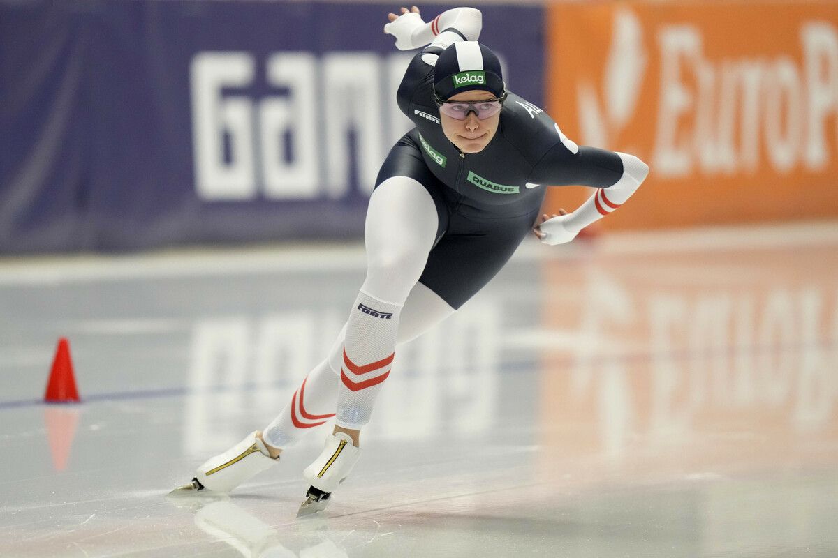 Eisschnellläuferin Vanessa Herzog verpatzte den Saisonauftakt in Japan.⇒ap