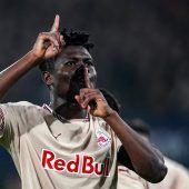 Konaté mit Dreierpack