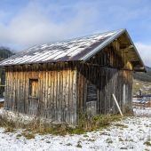 Streit um Holzstadel in Lech: Schützengilde fühlt sich um ihr Eigentum betrogen. »A6