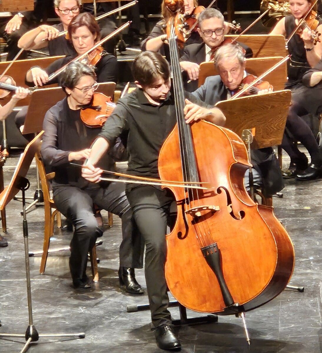 Friedrich Michael Wocher und das Orchester der Musikfreunde Bregenz. ⇒ulrike längle