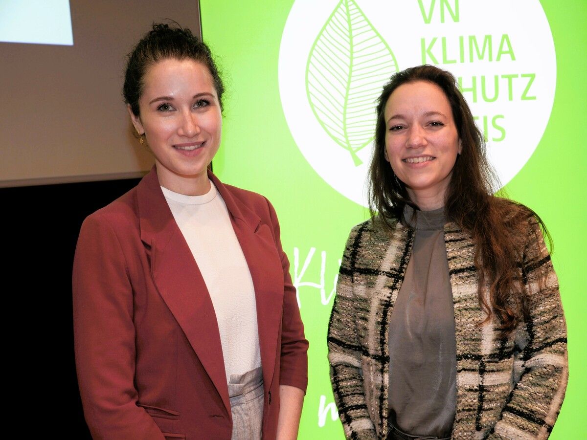 Gastrednerin Isabella Uhl-Hädicke mit VN Chefredakteurin Isabel Russ.
