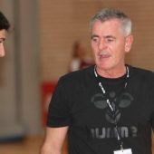 Handballdamen starten mit neuem Trainer