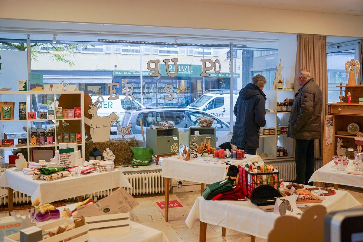 Im WirkRaum in der Dornbirner Bahnhofstraße eröffnet am Mittwoch der Pop-up-Store mit kreativen und nachhaltigen Geschenkideen.⇒Caritas