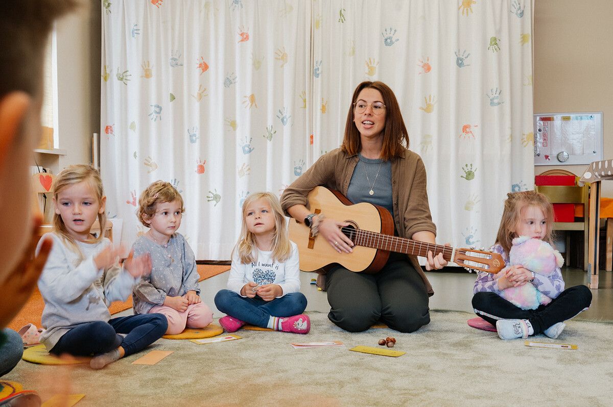 In Feldkirch wird auf steigenden Bedarf an Kinderbetreuung reagiert und diese ausgebaut. ⇒stadt feldkirch