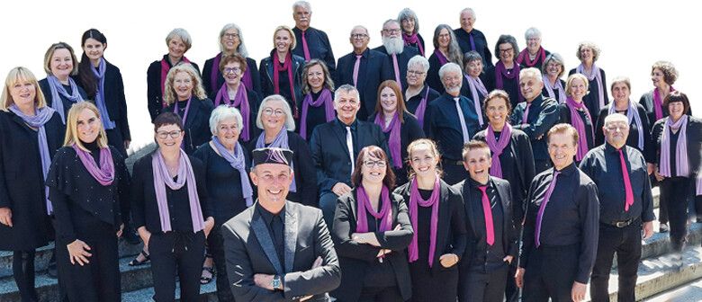 Intensive Proben gehen den Jahreskonzerten Ende November und Dezember voraus.⇒GOSPEL FAMILY