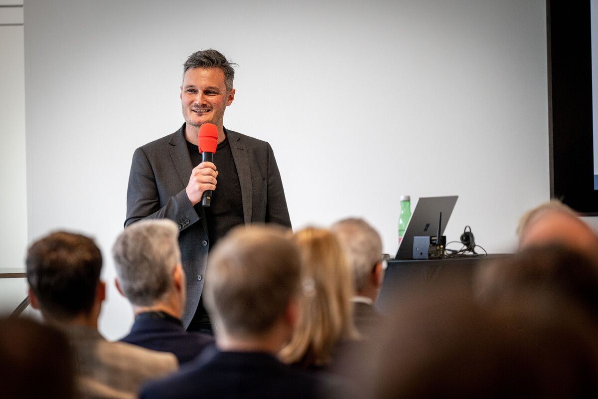 Manuel Eugster: „KI wird uns nicht ersetzen, sondern wir werden es benutzen, wie wir Excel benutzen.“  