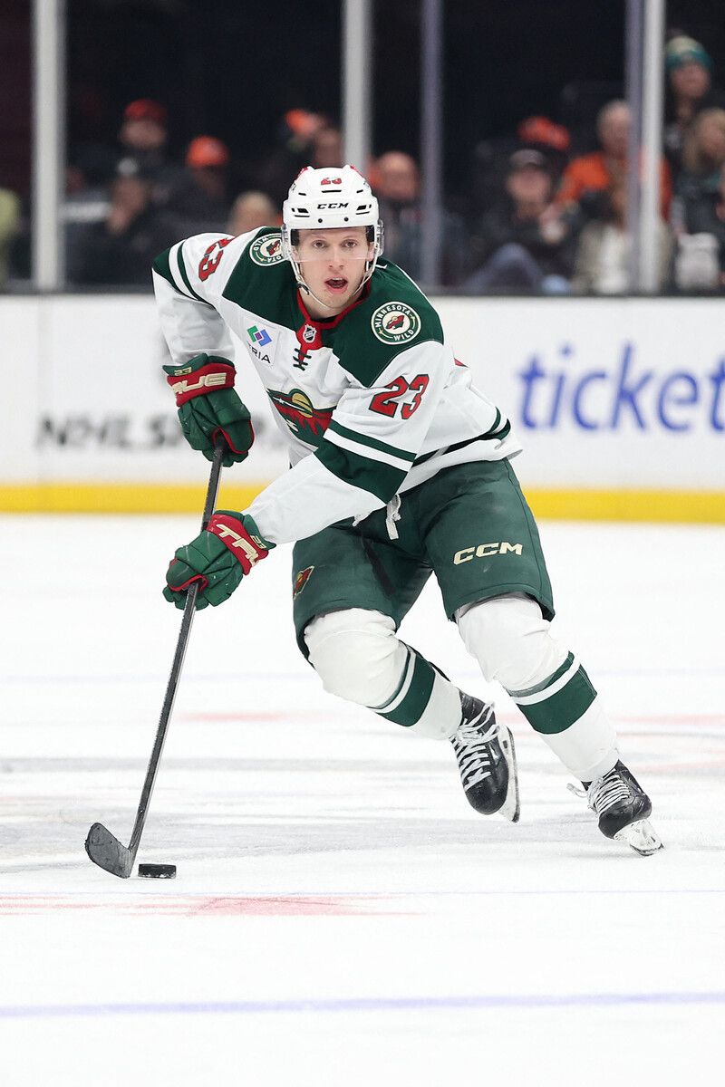 Nach 63 von insgesamt 82 Spielen im NHL-Grunddurchgang hält Marco Rossi bei 52 Scorerpunkten.⇒APA