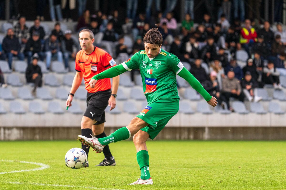 Nicolai Bösch traf für den FC Lauterach beim SV Kuchl doppelt und besorgte so den zweiten Sieg im Laufe der Herbstsaison.⇒stiplovsek