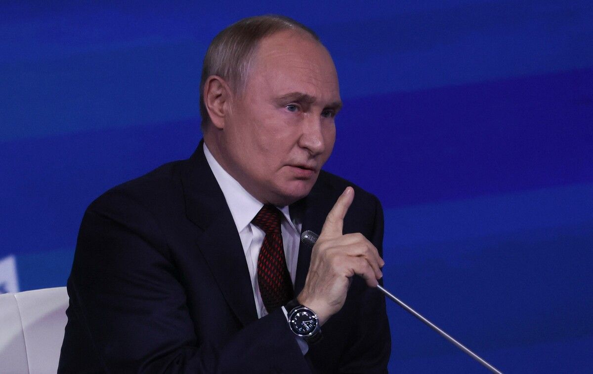 Putin will nicht selbst als Erster anrufen, weil nicht Russland, sondern der Westen den Kontakt abgebrochen hat.⇒AfP