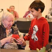 Volksschüler schenken Senioren ihre Zeit