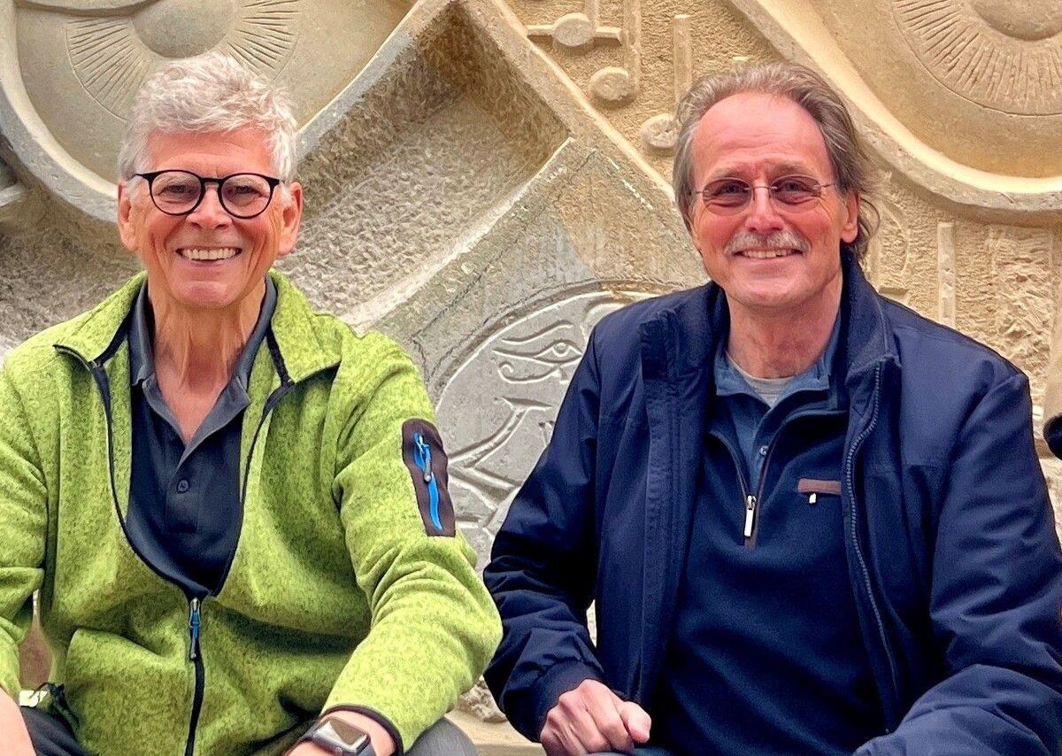 Stefan Kresser und Martin Mittendorfer freuen sich auf die Ausstellung in der Stickerei.⇒privat