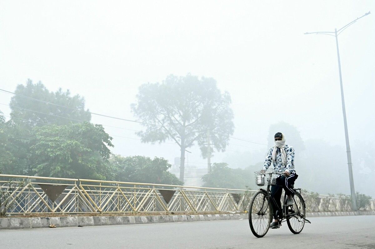 Über Neu-Delhi in Indien hängt seit Tagen eine Dunstglocke aus Feinstaub, Ruß, Schwefeldioxid und anderen Gasen. AFP