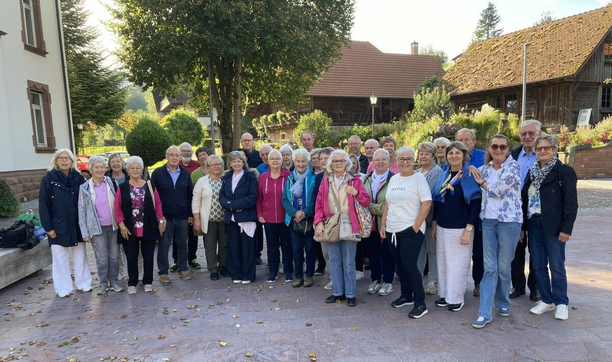 Vorarlberg 50plus Klaus erlebte eine unvergessliche 4-Tages-Busreise in den Schwarzwald und nach Straßburg, voller Kultur und Natur. ⇒verein