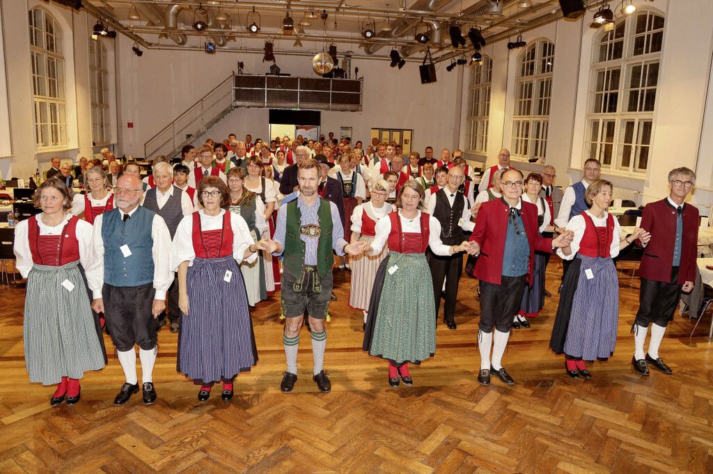 Wie beim Opernball in Wien war auch der Auftanz in Feldkirch. ⇒Elisabeth Zerlauth