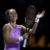 Olympiasiegerin Zheng dabei