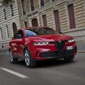 Autonews der Woche Alfa Romeo verfeinert den Tonale / Preissteigerung bei Verbrennern höher als bei E-Autos / Autos leben länger