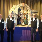 Kunstvolle Krippen im Kulturhaus