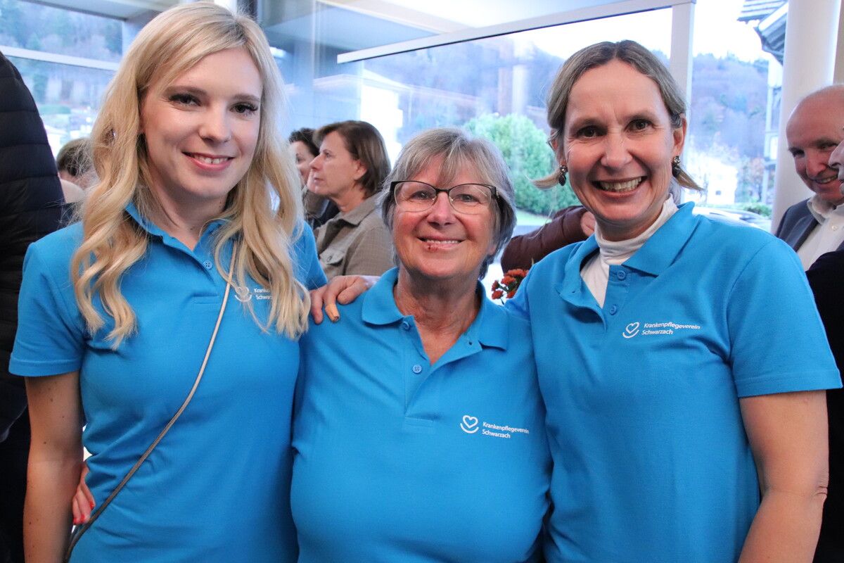 Carina Jagschitz, Waltraud Bayer und Sabine Visintainer.