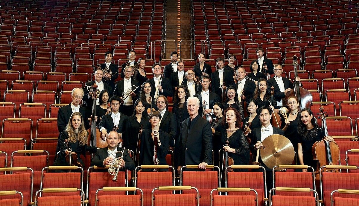 Das Kölner Kammerorchester spielt Werke von Olivero, Haydn und Mozart. ⇒matthias baus