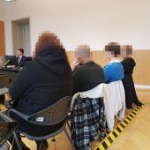 Falschgeld für die Dealerin