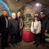 Krippenschauen im Gewölbekeller begeisterte hunderte Besucher