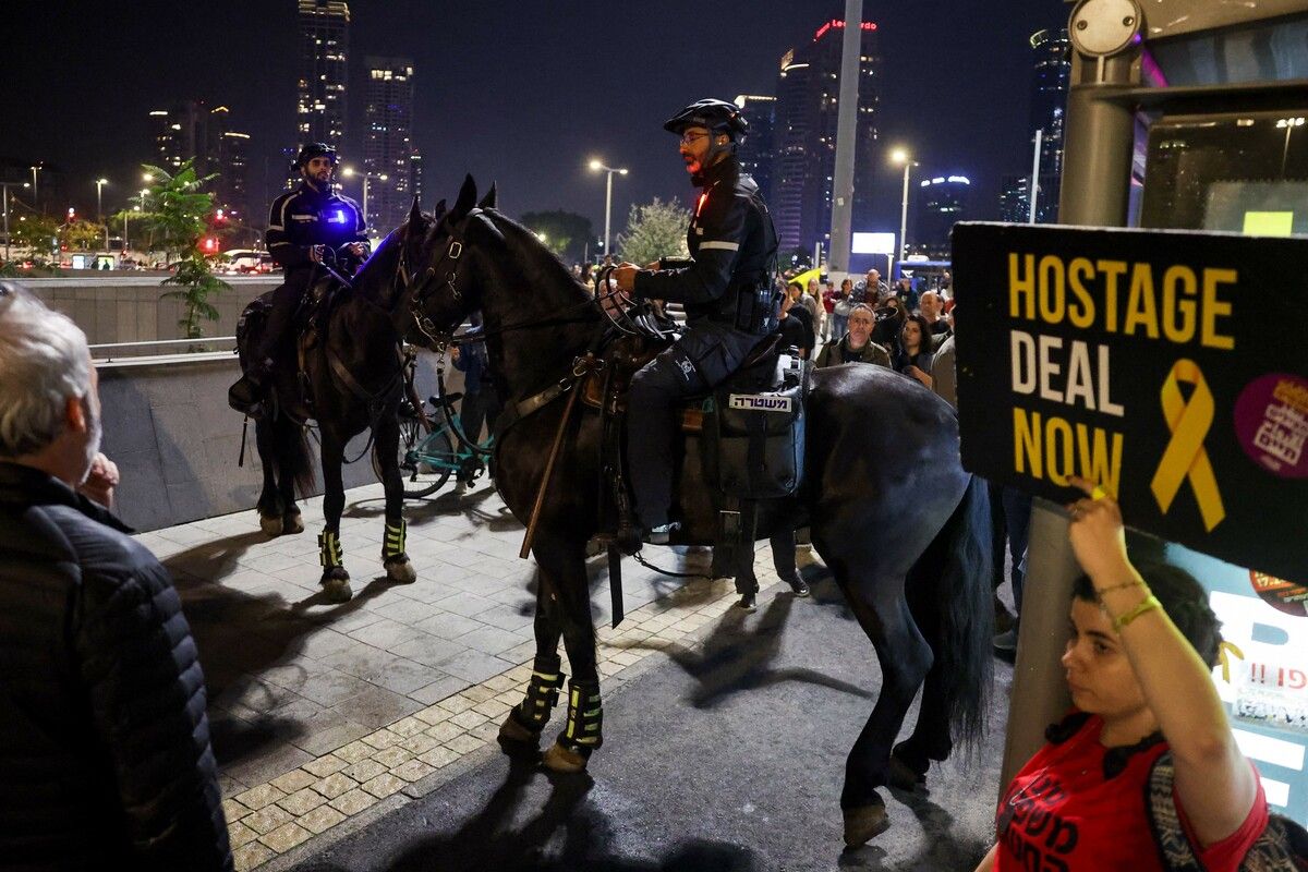 In Tel Aviv gab es am Wochenende Proteste für ein Abkommen mit der Hamas, das die Freilassung der Geiseln vorsieht. ⇒AFP