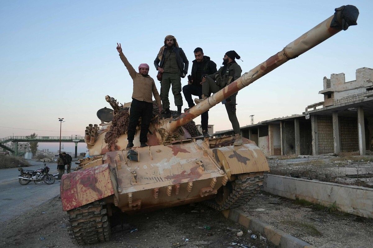 Islamistische Rebellen haben überraschend Aleppo und umliegende Dörfer angegriffen und erobert. ⇒AFP