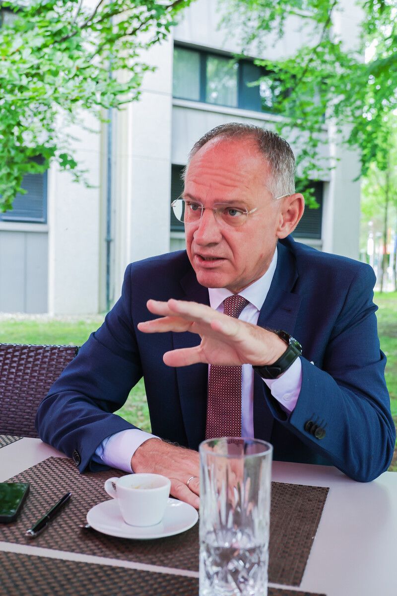 Karner lässt ein Abschiebeprogramm nach Syrien vorbereiten.⇒VN