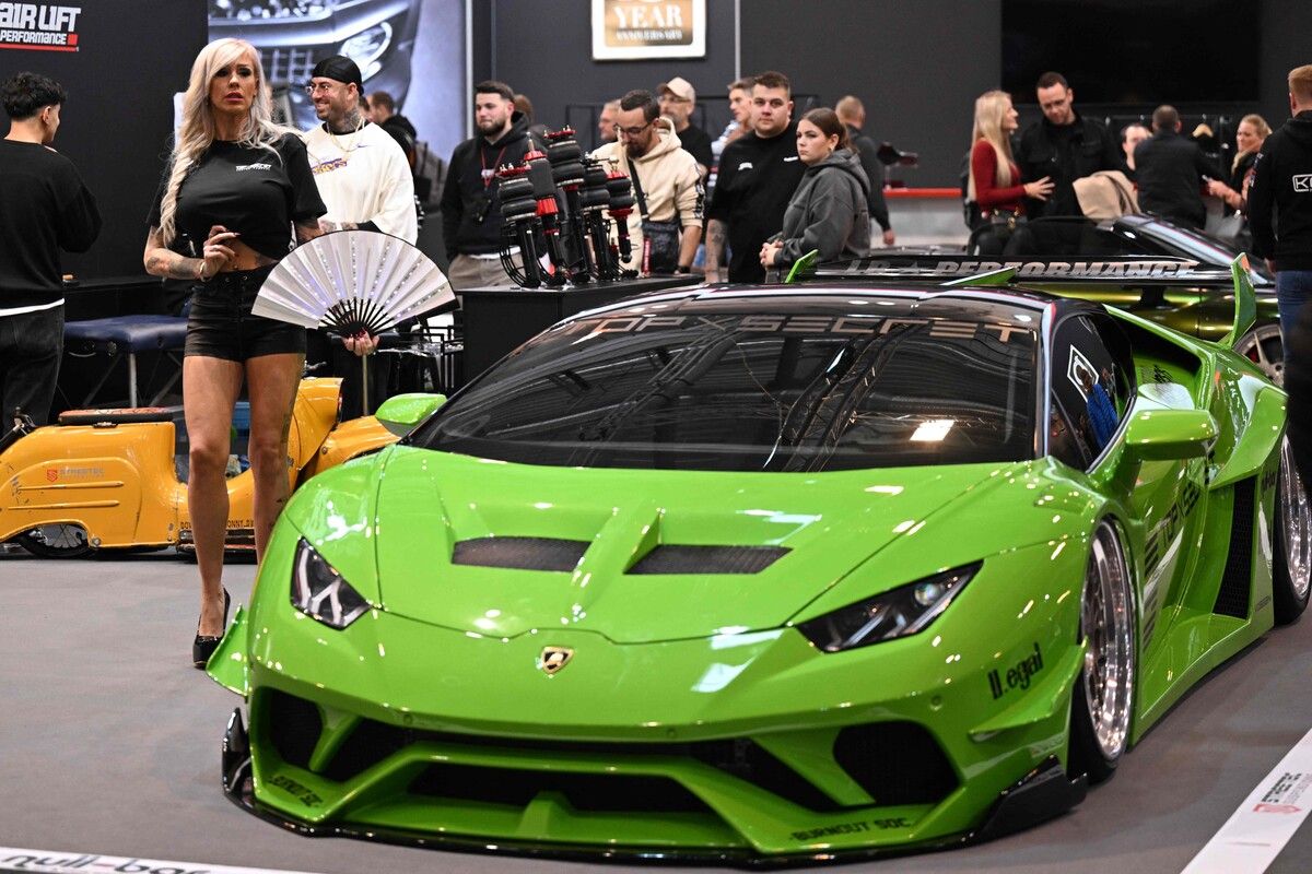 Lamborghini wartet auf klarere regulatorische Aussichten in der EU.⇒afp