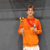 Gold und Bronze