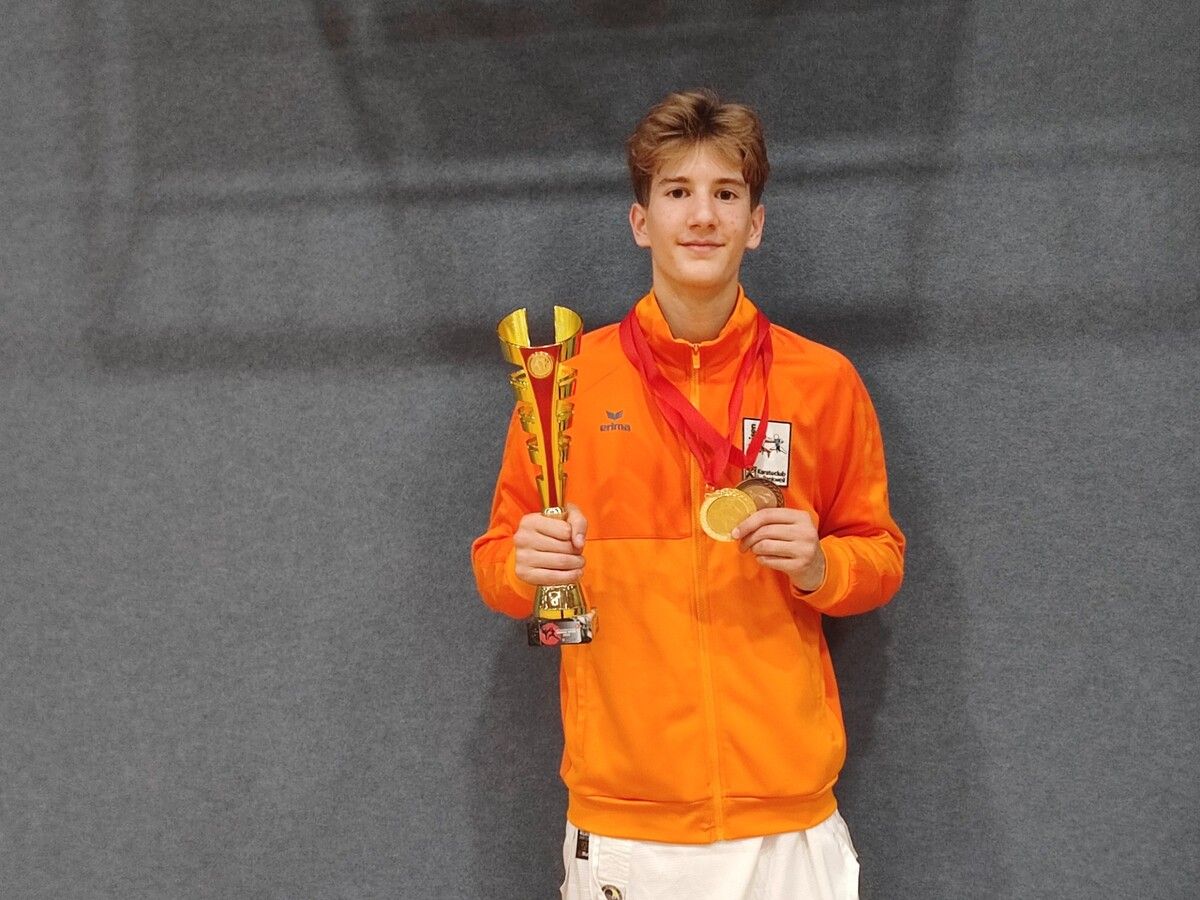 Lorenz Jenni holte bei den VIENNA OPEN Gold und Bronze für Rankweil.⇒Verein
