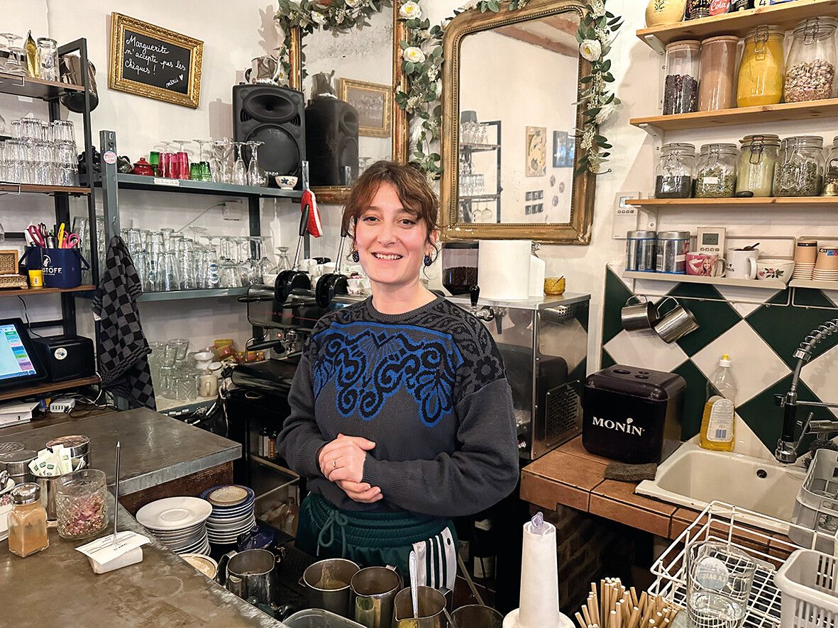 Marguerite Charlies Lokal ist ein Mix aus Gastronomie und Galerie.⇒Edith Rhomberg