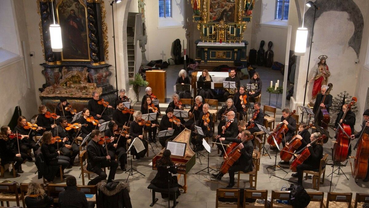 Orchesterkonzert „Viva la musica“ am 8. 12. um 17 Uhr in der Alten Kirche Götzis: Junge Talente glänzen mit Solostücken. Eintritt frei! ⇒Orchesterverein Götzis