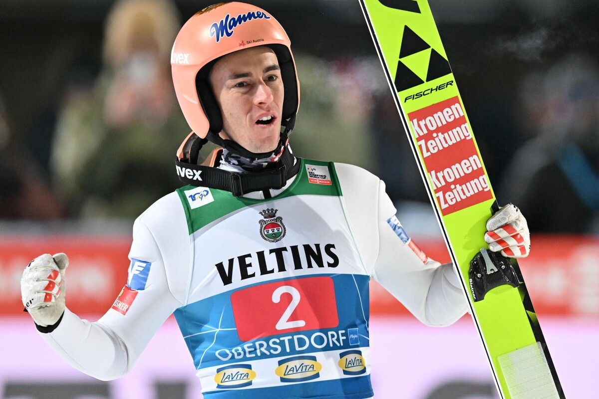 Routinier Stefan Kraft holte sich vor Jan Hörl (oben) und Daniel Tschofenig den Auftaktsieg der Tournee in Oberstdorf.⇒ap