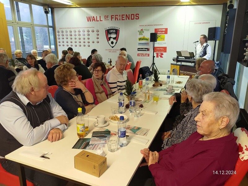 Weihnachtsfeier der Pensionistenverbände im FC-Heim.⇒verein