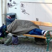 Frauen in „verdeckter Wohnungslosigkeit“