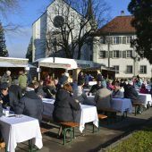 Sonniger Mehrerauer Adventmarkt