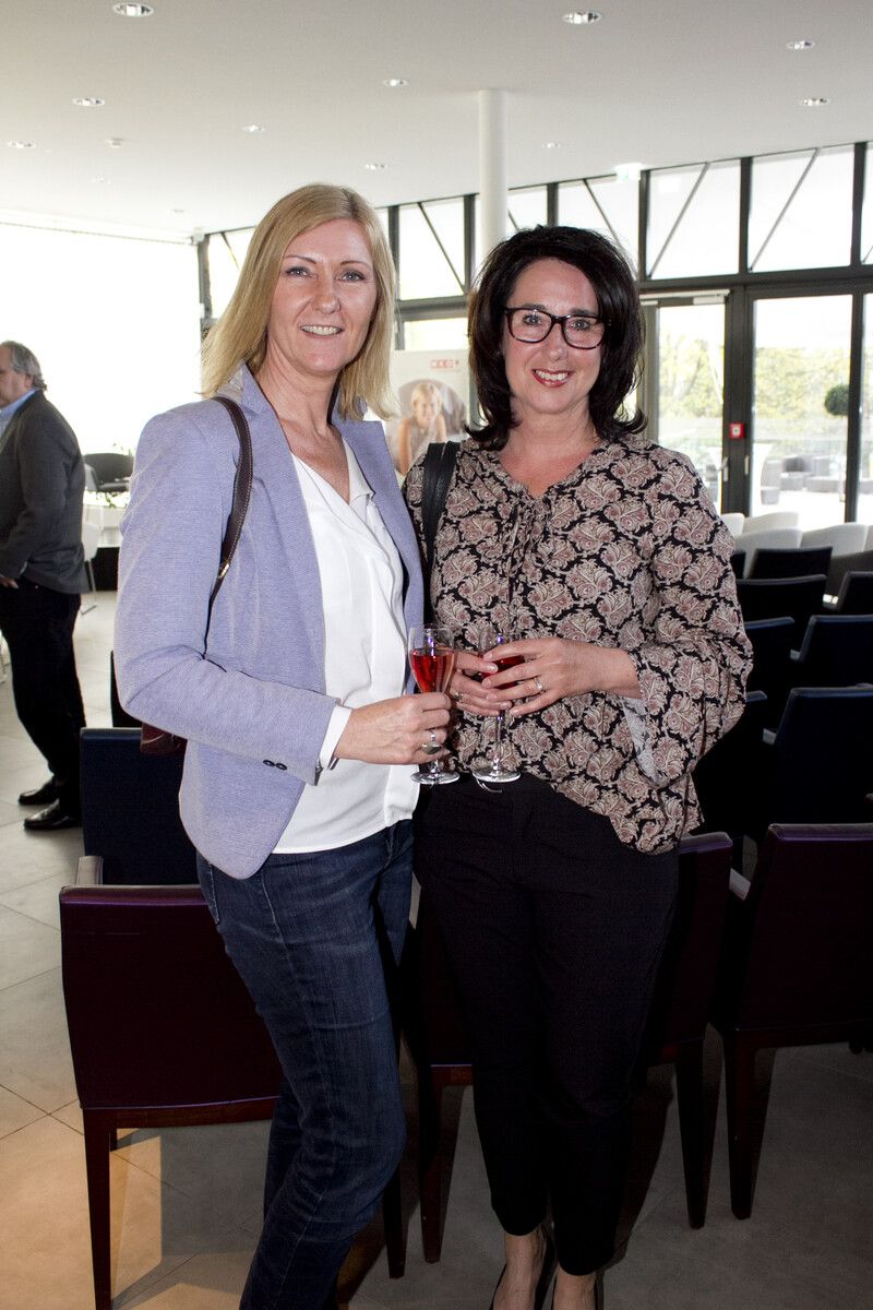 Call Contact-Gründerin und Geschäftsführerin Angelika Fertschnig verkauft Firma.⇒MDF