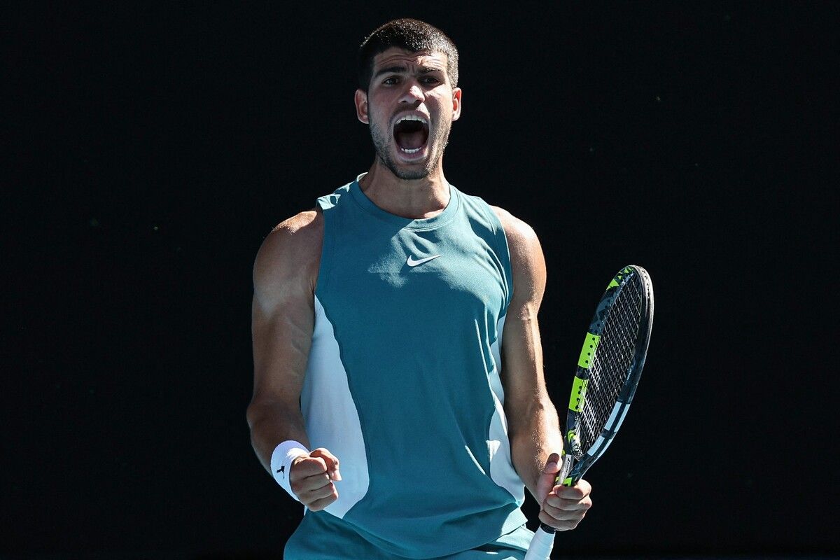 Carlos Alcaraz strebt erste Titel bei Australian Open an.⇒AP