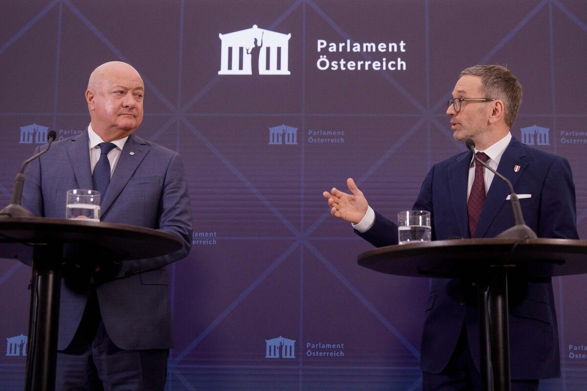 Christian Stocker (ÖVP) und Herbert Kickl (FPÖ) zeigten sich am Montag zuversichtlich, dass die Koalitionsverhandlungen positiv verlaufen werden. ⇒AFP/HALADA