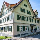 Fluher Adler bekommt erneut neuen Wirt
