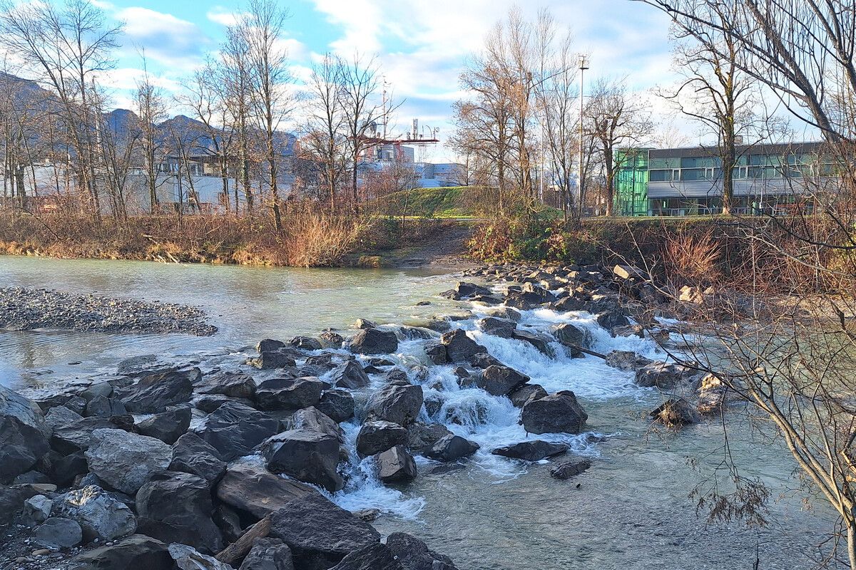 Die Sanierungsarbeiten dienen auch dem Hochwasserschutz.⇒Stadt