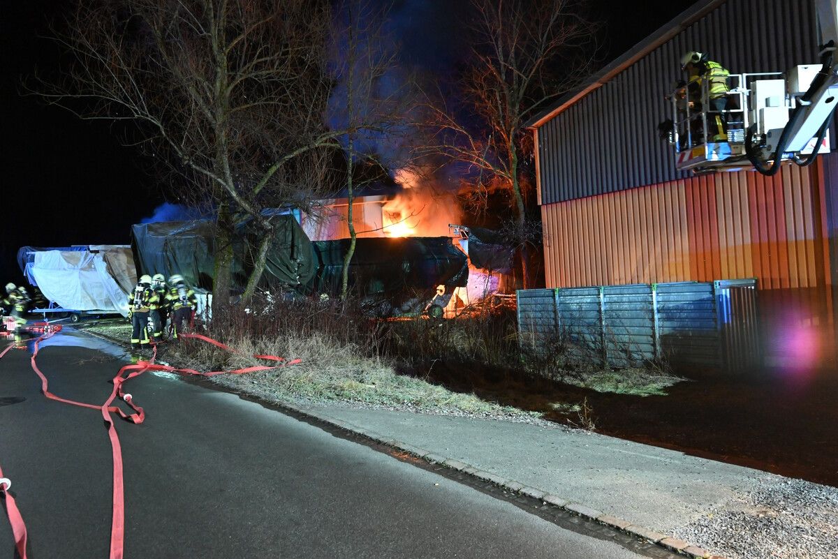 Die Ursache für den Brand in der Werft ist noch unklar.⇒kapo