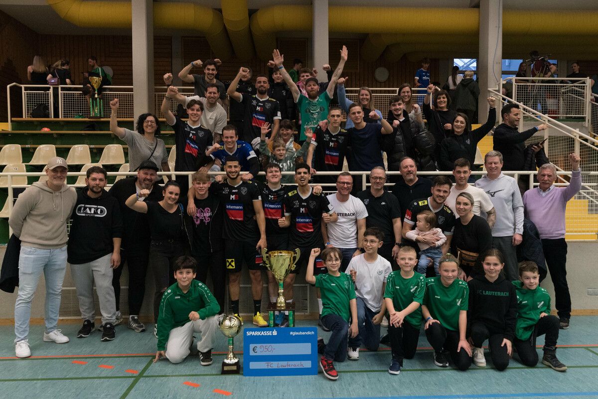 Doublesieger FC Lauterach ist der große Gejagte bei der 28. Auflage des Sparkassen Hallenmasters in Wolfurt. ⇒VN/STIPLOVSEK