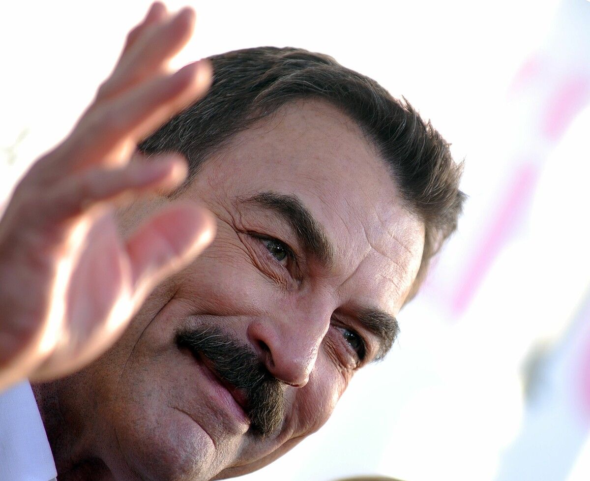 Diesen Mittwoch wird Tom Selleck 80 Jahre alt. Den berühmten Schnauzbart hat der Star als Markenzeichen behalten.⇒AFP